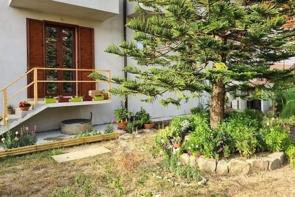 Apartment Casa Vacanze Millefiori Codice Iun Q3156 Teulada Italy